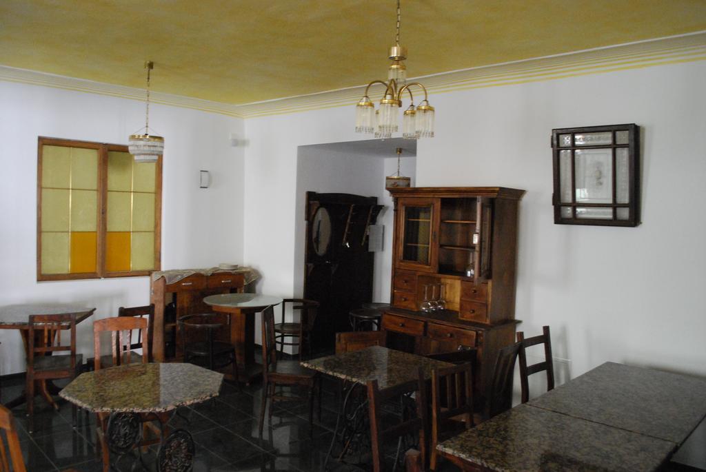 Gasthof Zur Goldenen Sonne Пасау Екстериор снимка