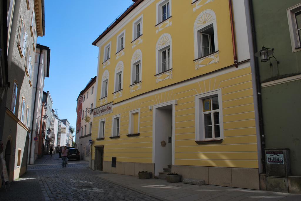Gasthof Zur Goldenen Sonne Пасау Екстериор снимка